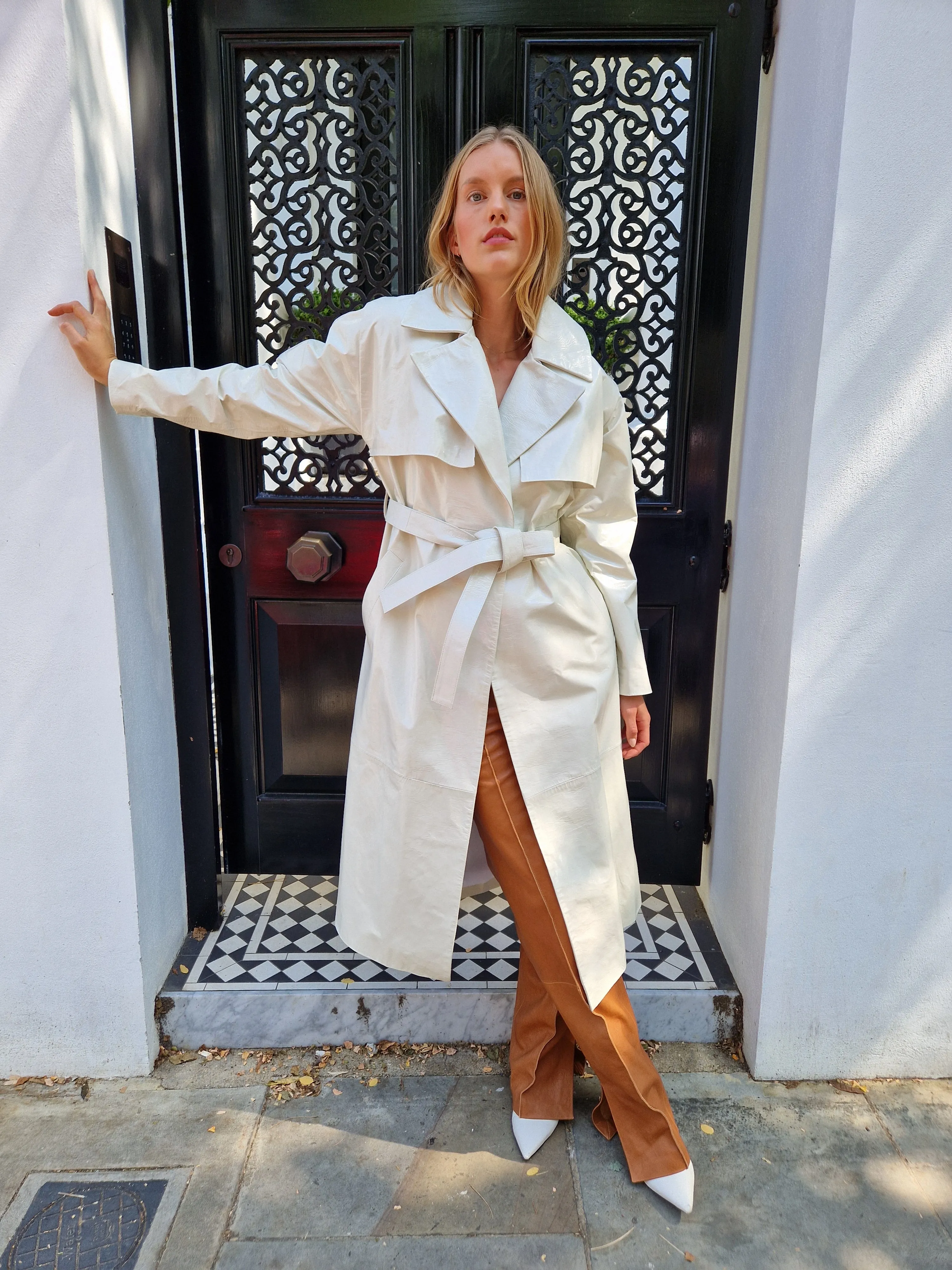 Karla LEATHER TRENCH - PATENT OFF WHITE